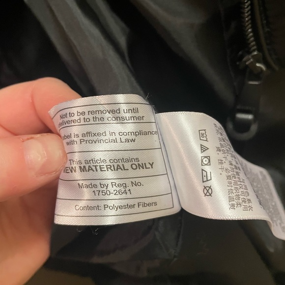 NWT DKNY Quilted Shell Hooded Long Jacket - Picture 9 of 14